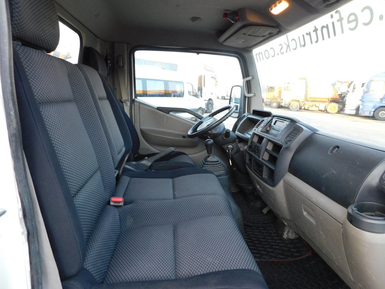 Renault Maxity - Camião basculante: foto 5 Renault Maxity - Camião basculante: foto 5