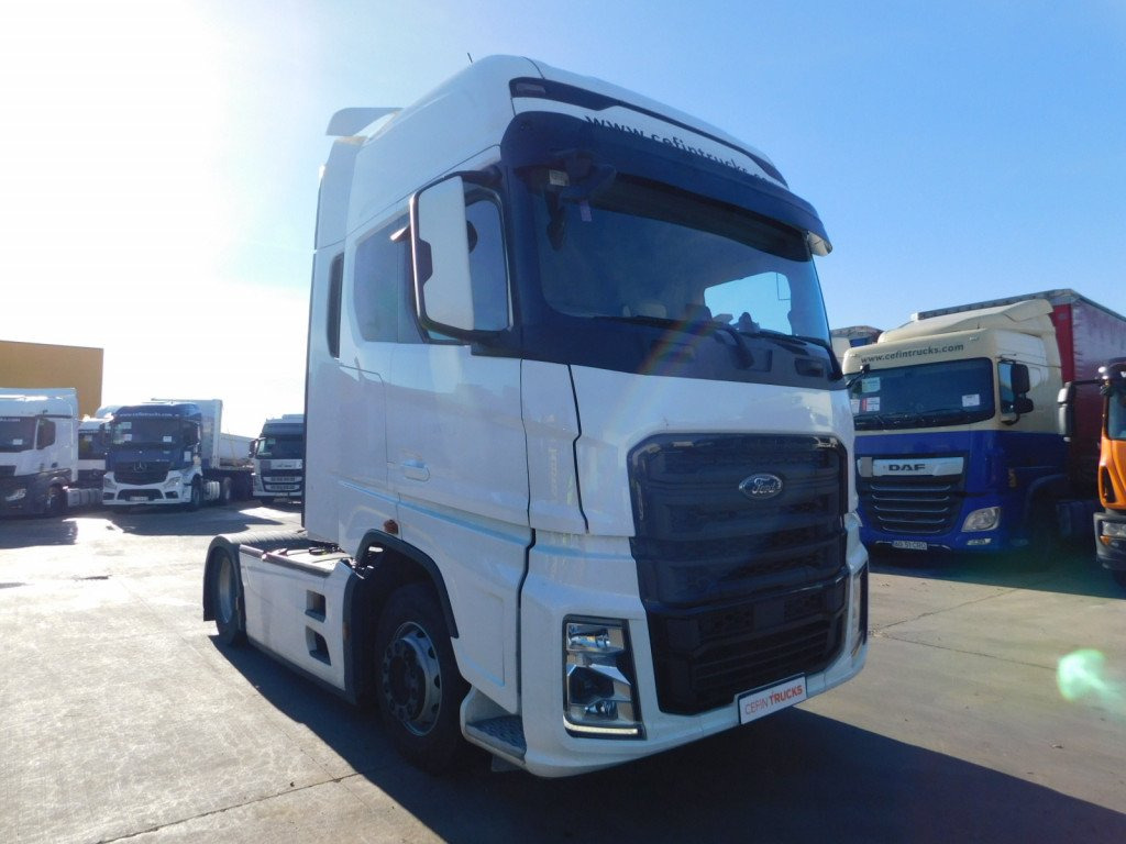 Ford F max 4x2 scab e6 12s2620 - Tractor: foto 2 Ford F max 4x2 scab e6 12s2620 - Tractor: foto 2