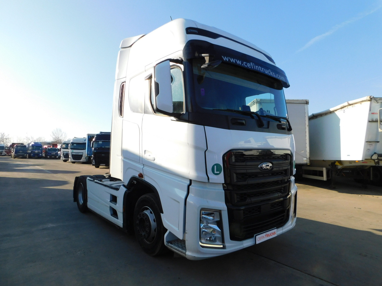 Ford F max 4x2 scab e6 12s2620 - Tractor: foto 2 Ford F max 4x2 scab e6 12s2620 - Tractor: foto 2