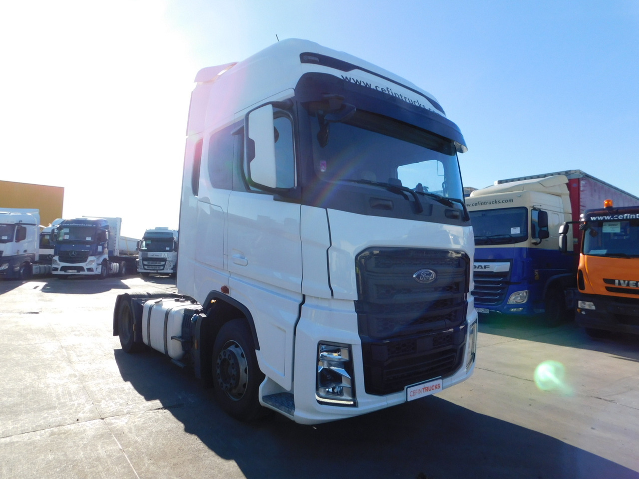 Ford F max 4x2 scab e6 12s2620 - Tractor: foto 2 Ford F max 4x2 scab e6 12s2620 - Tractor: foto 2