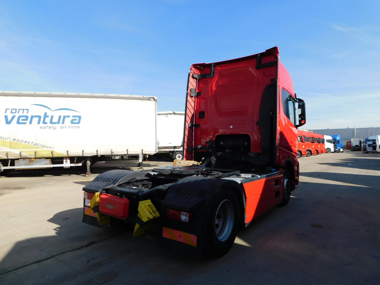 Ford F max 4x2 scab e6 12tx2620 - Tractor: foto 3 Ford F max 4x2 scab e6 12tx2620 - Tractor: foto 3