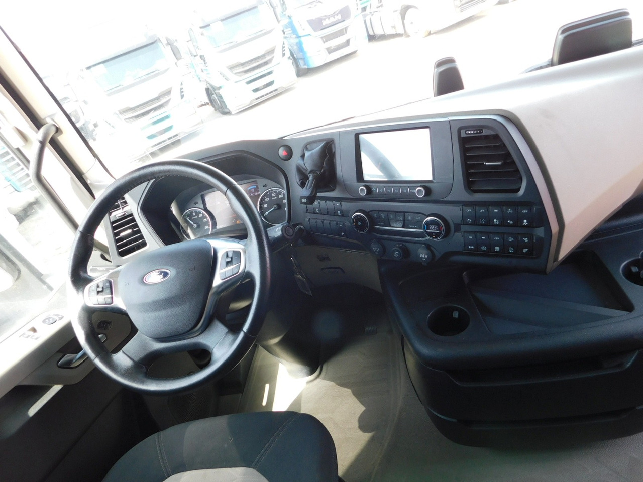 Tractor Ford F max chk1: foto 6