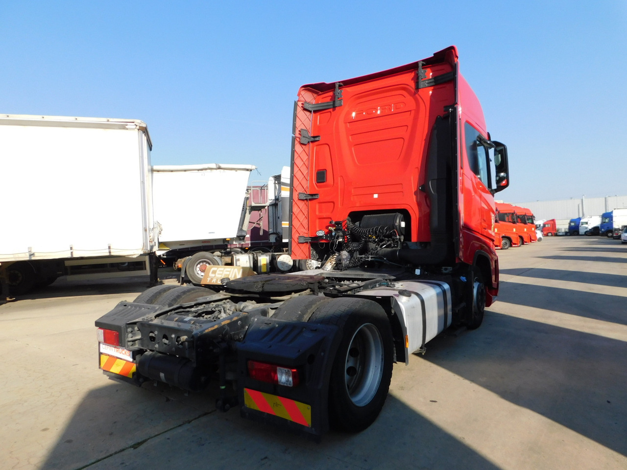 Ford F max ll 4x2 scab e6 12tx2620 - Tractor: foto 3 Ford F max ll 4x2 scab e6 12tx2620 - Tractor: foto 3