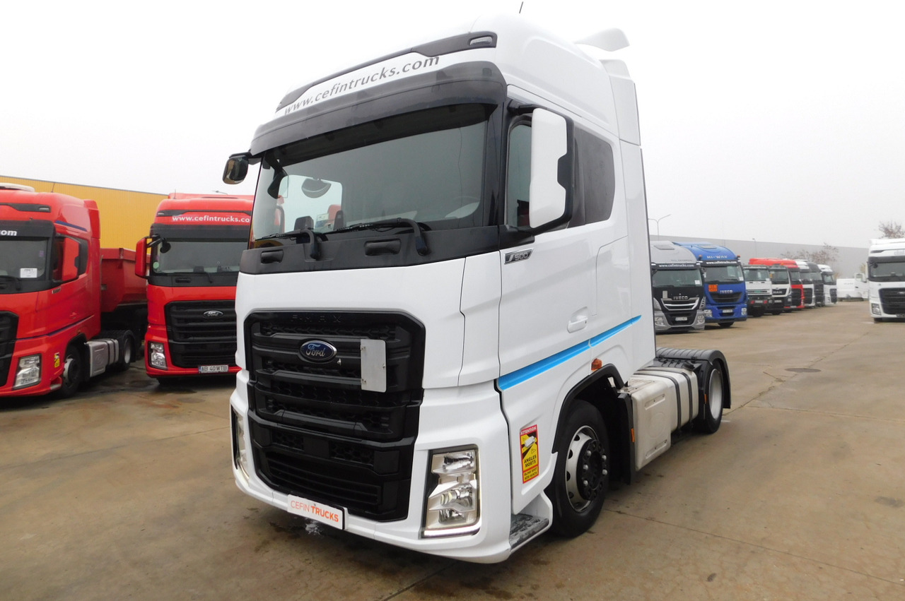 Ford F max ll 4x2 scab e6 12tx2620 - Tractor: foto 1 Ford F max ll 4x2 scab e6 12tx2620 - Tractor: foto 1