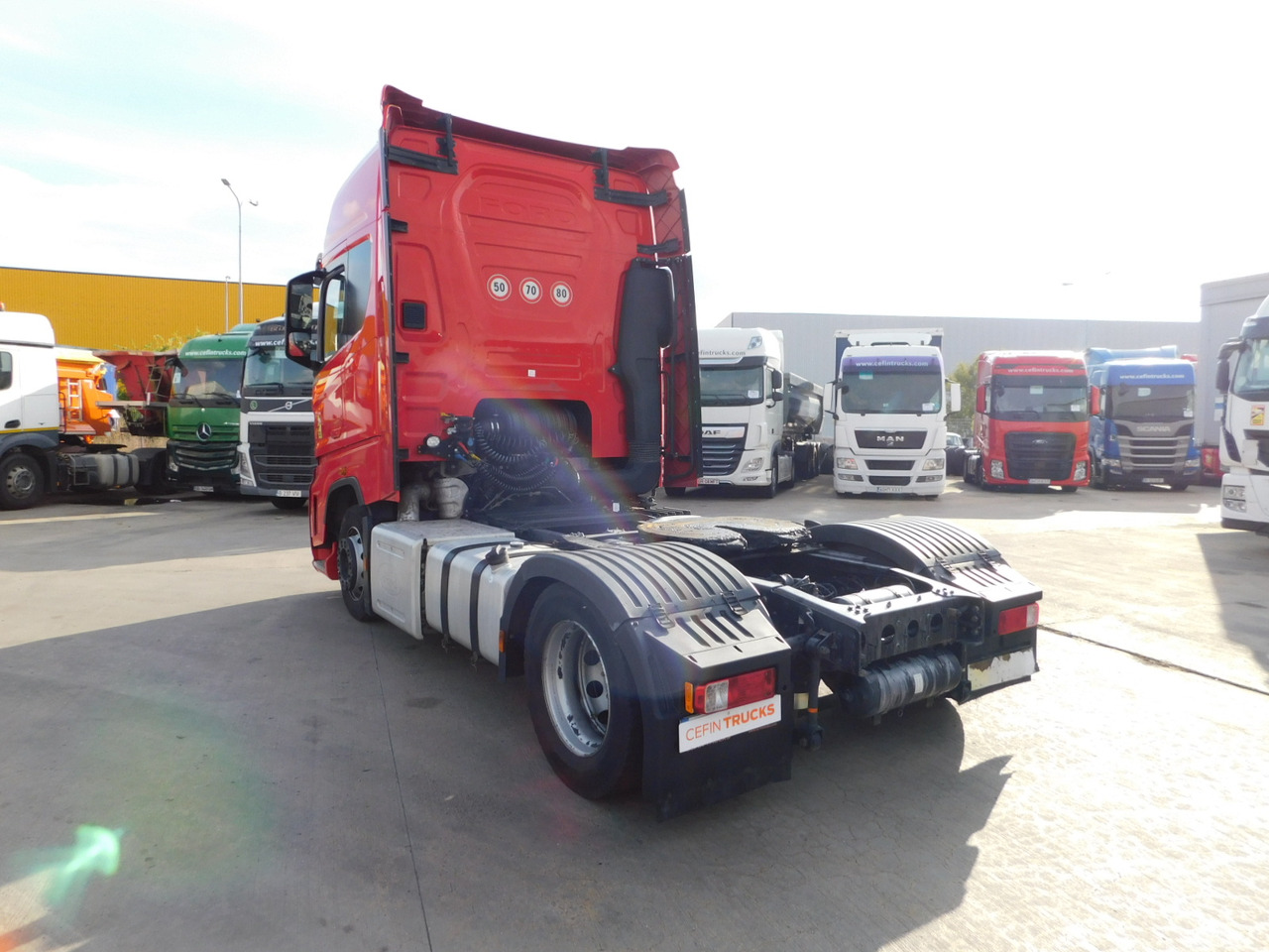 Ford F max ll 4x2 scab e6 12tx2620 - Tractor: foto 4 Ford F max ll 4x2 scab e6 12tx2620 - Tractor: foto 4