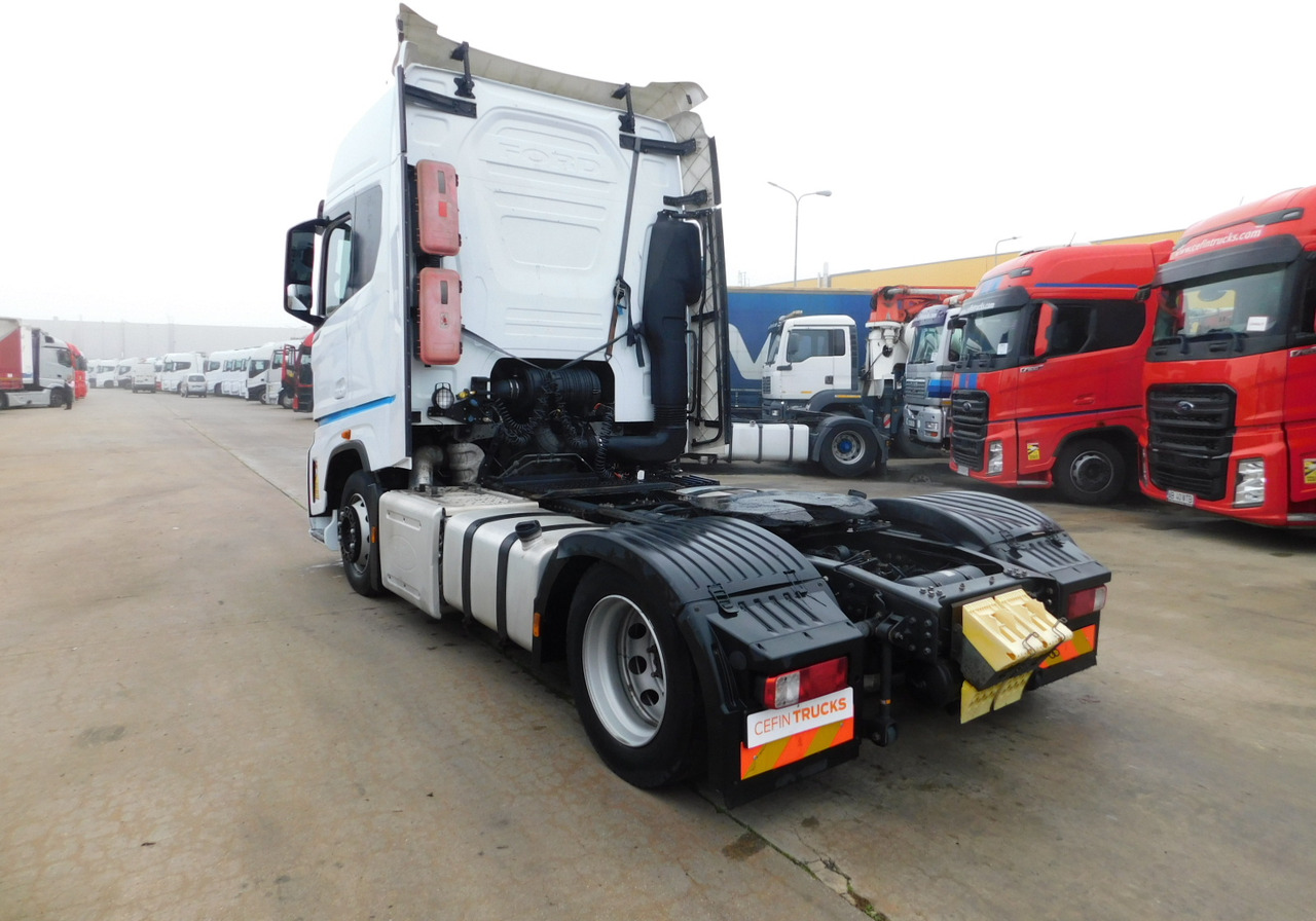 Ford F max ll 4x2 scab e6 12tx2620 - Tractor: foto 4 Ford F max ll 4x2 scab e6 12tx2620 - Tractor: foto 4