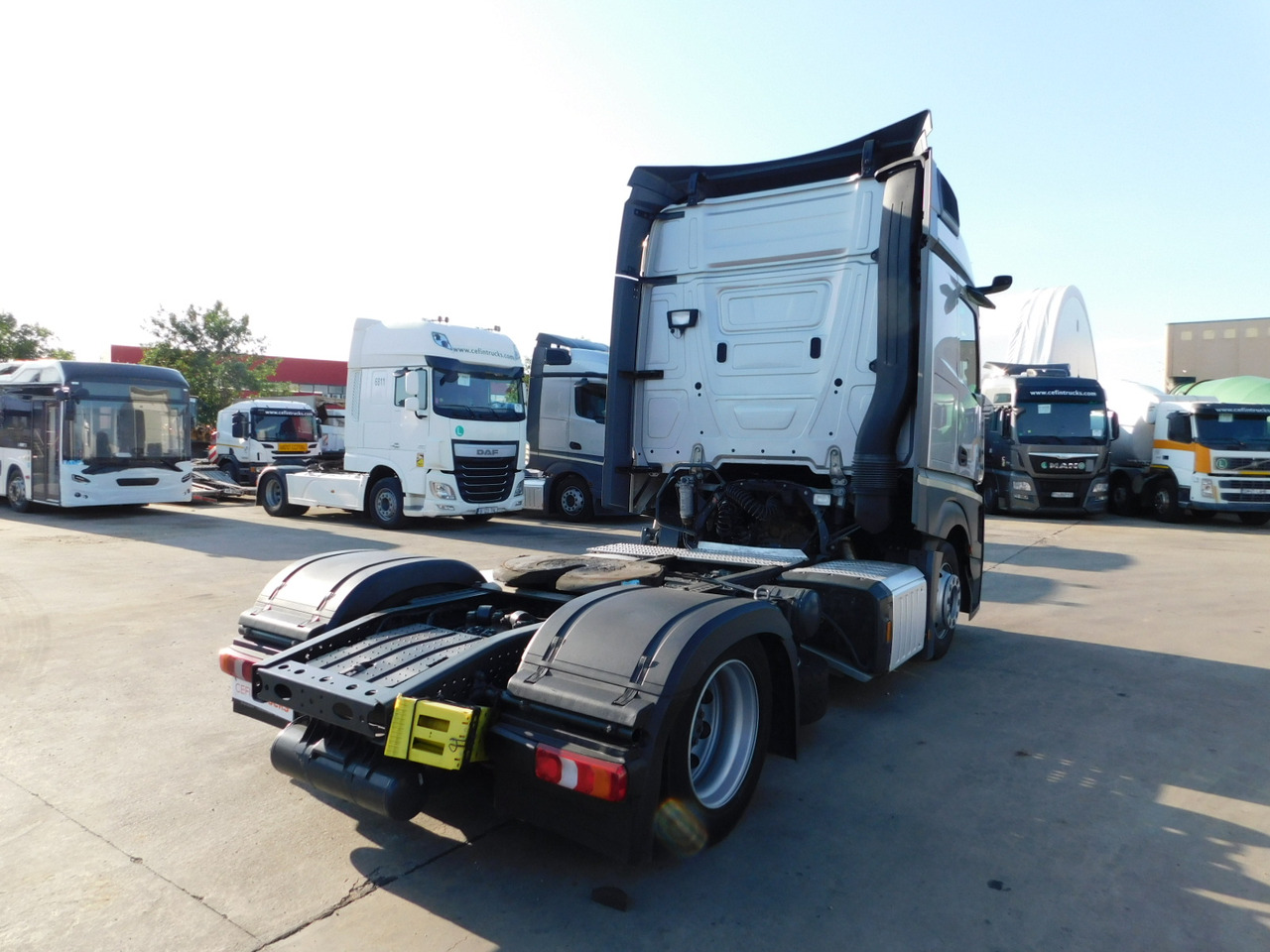 Mercedes Actros - Tractor: foto 3 Mercedes Actros - Tractor: foto 3