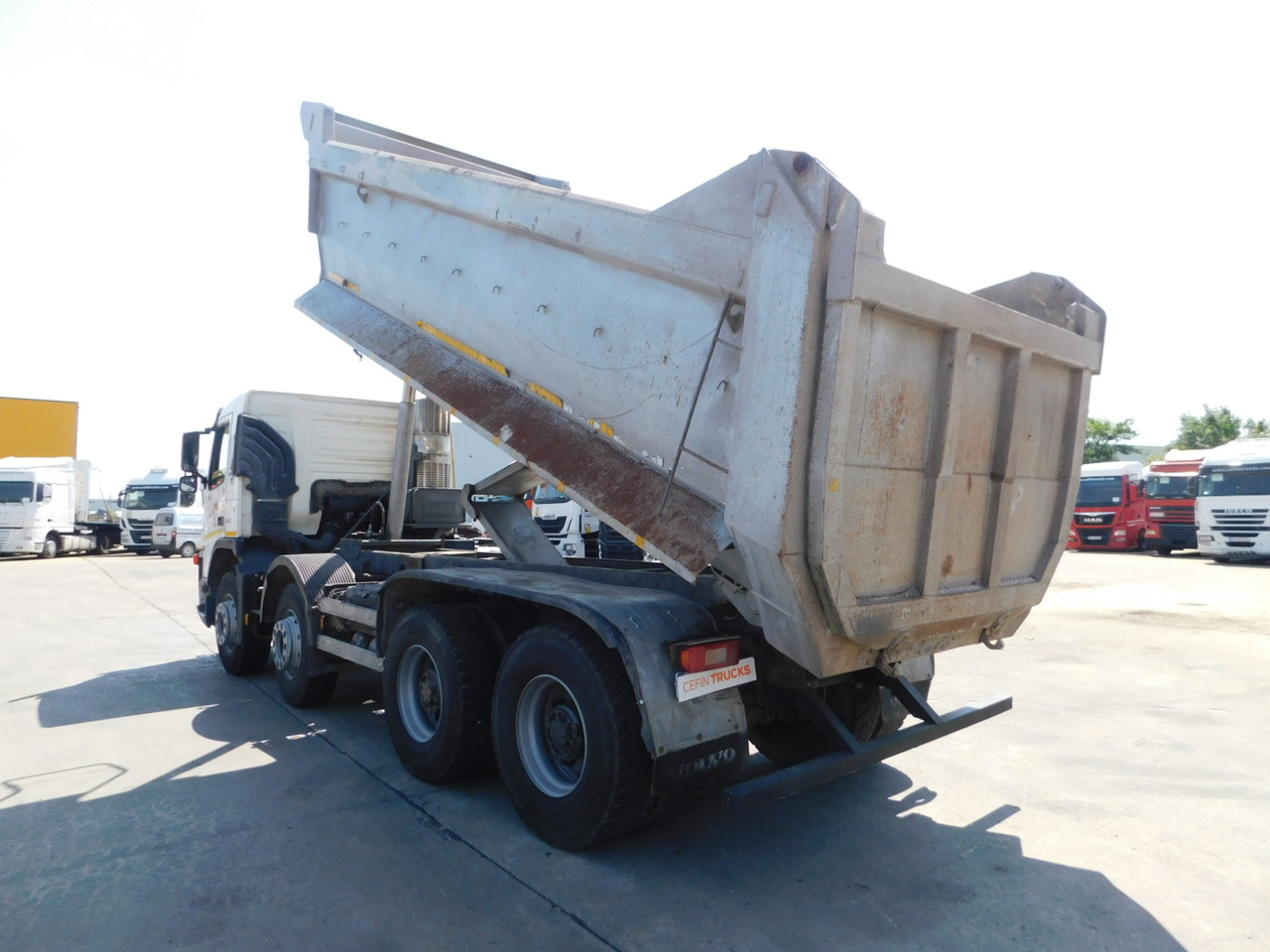 Volvo Fm 12 - Camião basculante: foto 4 Volvo Fm 12 - Camião basculante: foto 4