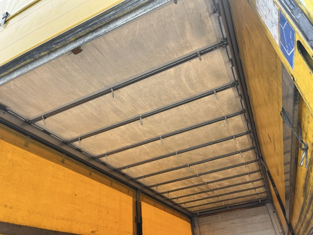 MAN TGL 12.220 4x2 BL Euro6 Klima Luftfeder - Camião de lona: foto 5 MAN TGL 12.220 4x2 BL Euro6 Klima Luftfeder - Camião de lona: foto 5