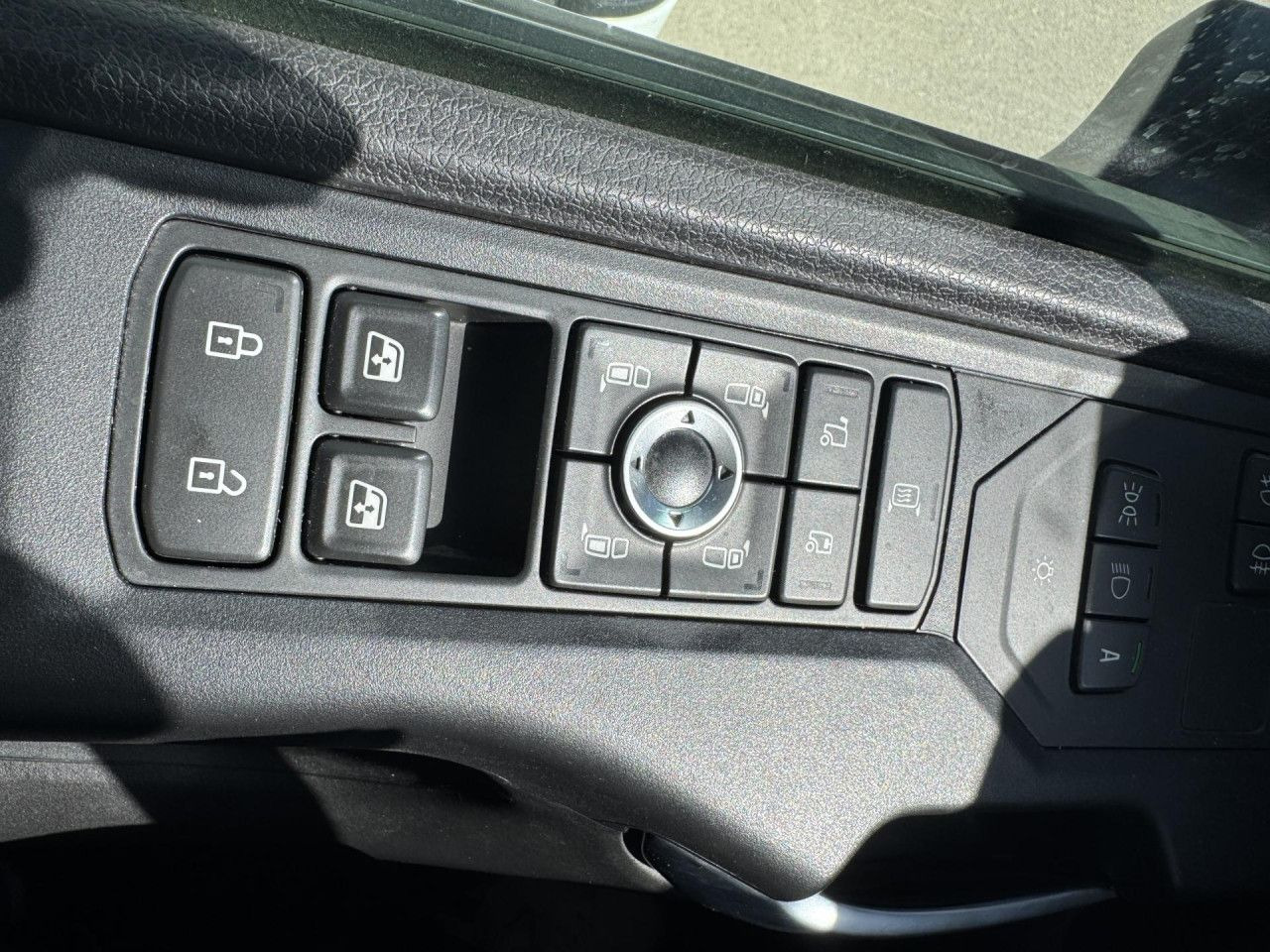 Tractor Scania R 460: foto 16 Tractor Scania R 460: foto 16