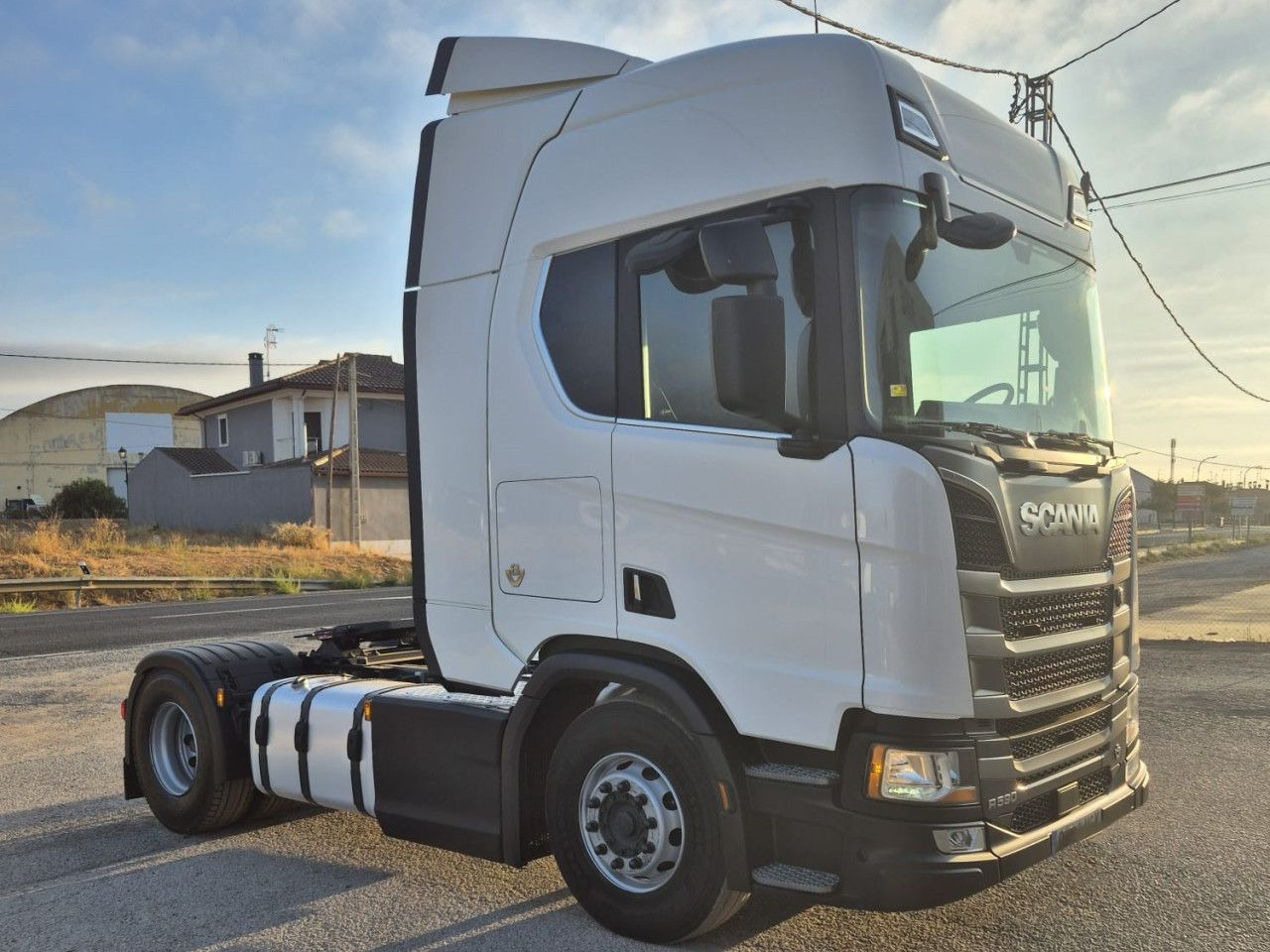 Scania R 590 - Tractor: foto 3 Scania R 590 - Tractor: foto 3