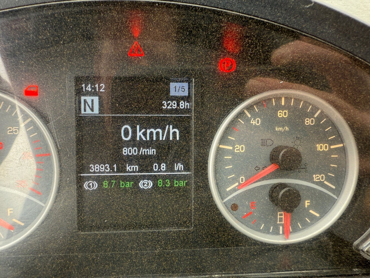 AEBI Schmidt MT750 4x4 AEBI Schmidt MT750 4x4, City-Abroller, Winterdienstausstattung, 2x AHK - Camião polibenne: foto 4 AEBI Schmidt MT750 4x4 AEBI Schmidt MT750 4x4, City-Abroller, Winterdienstausstattung, 2x AHK - Camião polibenne: foto 4