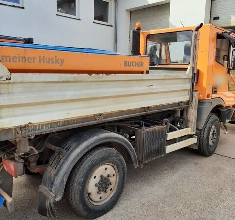 AEBI Schmidt MT750 4x4 AEBI Schmidt MT750 4x4, Winterdienstausstattung - Camião basculante: foto 3 AEBI Schmidt MT750 4x4 AEBI Schmidt MT750 4x4, Winterdienstausstattung - Camião basculante: foto 3