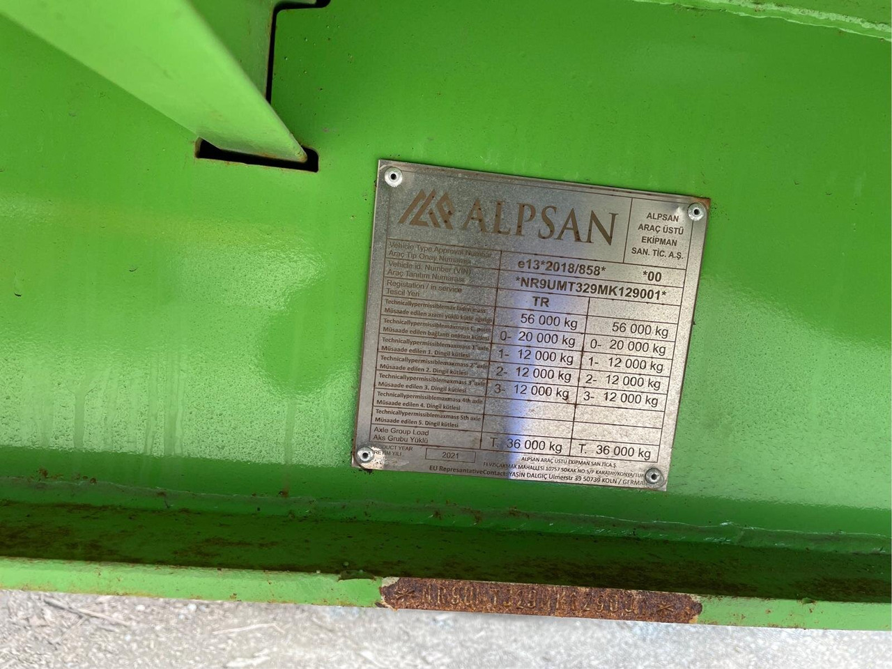 ALPSAN 56t ALPSAN 56t, hydr. Rampen, Verbr. auf 3m - Semi-reboque baixa: foto 4 ALPSAN 56t ALPSAN 56t, hydr. Rampen, Verbr. auf 3m - Semi-reboque baixa: foto 4