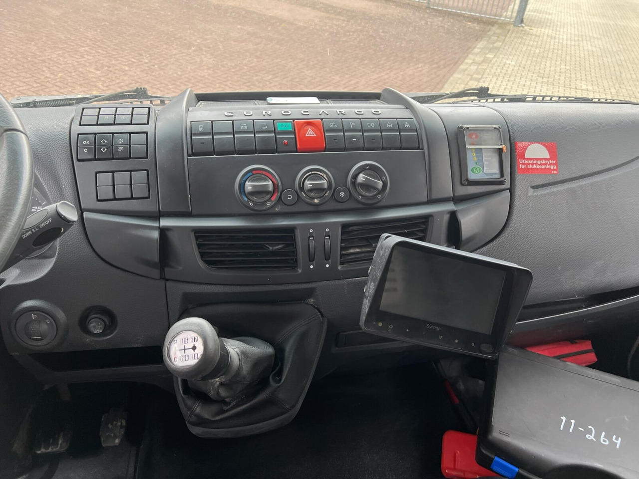 Andere EuroCargo ML190EL32 4x2 EuroCargo ML190EL32 4x2, Funk - Camião multibenne: foto 5 Andere EuroCargo ML190EL32 4x2 EuroCargo ML190EL32 4x2, Funk - Camião multibenne: foto 5