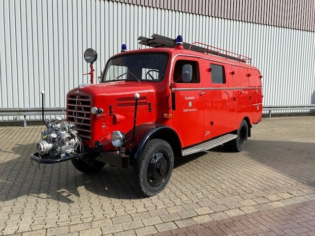 B522-A0 4x4 Löschgruppenfahrzeug BORGWARD B522-A0 4x4 Löschgruppenfahrzeug LF 8/TS - Carro de bombeiro: foto 1 B522-A0 4x4 Löschgruppenfahrzeug BORGWARD B522-A0 4x4 Löschgruppenfahrzeug LF 8/TS - Carro de bombeiro: foto 1
