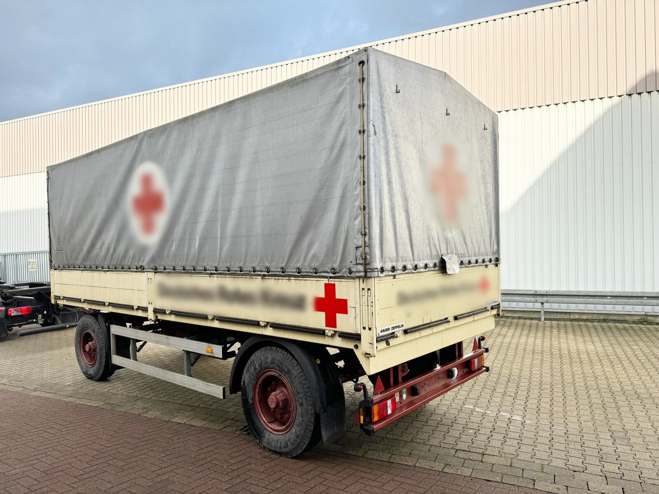 Bauer-Zeppelin Pritschenanhänger Bauer-Zeppelin Pritschenanhänger - Reboque plataforma/ Caixa aberta: foto 5 Bauer-Zeppelin Pritschenanhänger Bauer-Zeppelin Pritschenanhänger - Reboque plataforma/ Caixa aberta: foto 5