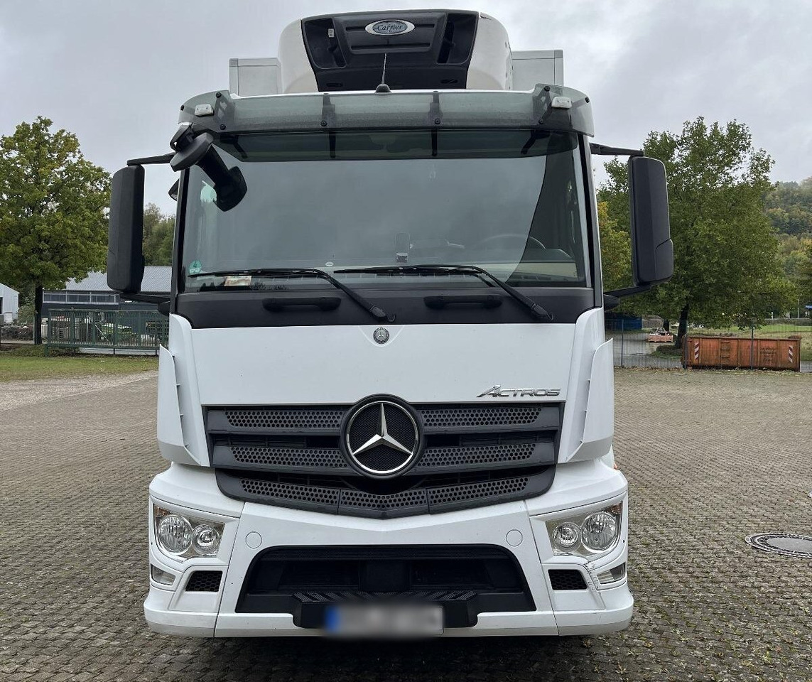 Mercedes-Benz Actros 1832 L 4x2 Actros 1832 L 4x2, Kühlkoffer, 2x Trennwand, Carrier, LBW BÄR - Camião: foto 3 Mercedes-Benz Actros 1832 L 4x2 Actros 1832 L 4x2, Kühlkoffer, 2x Trennwand, Carrier, LBW BÄR - Camião: foto 3