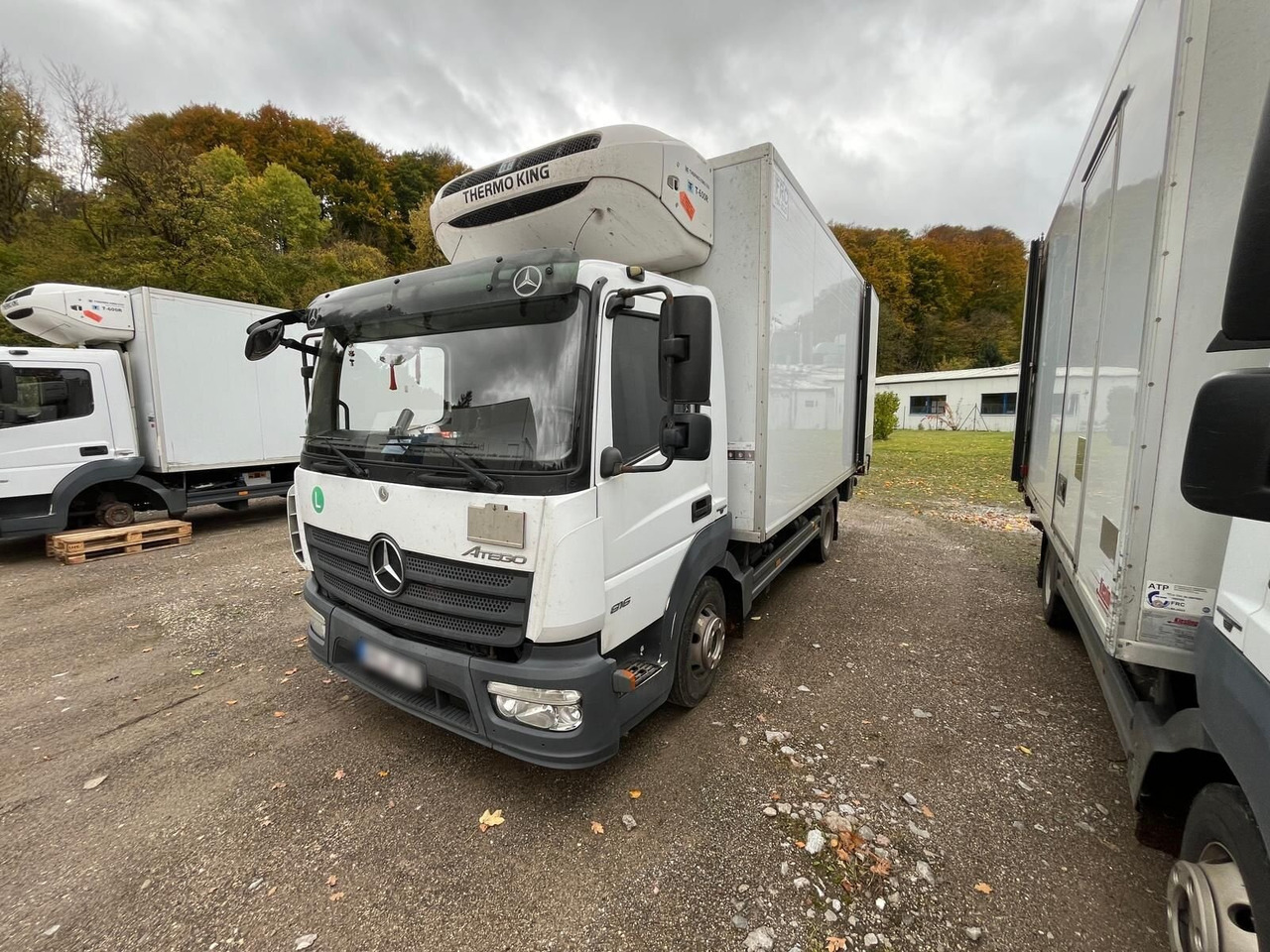 Mercedes-Benz Atego 816 4x2 Atego 816 4x2, Kühlkoffer, Trennwand, ThermoKing, LBW Sörensen - Camião: foto 1 Mercedes-Benz Atego 816 4x2 Atego 816 4x2, Kühlkoffer, Trennwand, ThermoKing, LBW Sörensen - Camião: foto 1