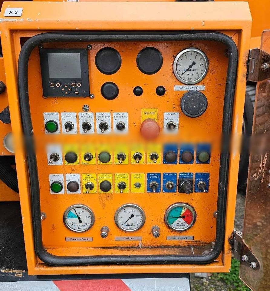 Scania G 320 4x2 G 320 4x2, Müller Vacumaster ca. 5,5m³, Funk - Camião: foto 4 Scania G 320 4x2 G 320 4x2, Müller Vacumaster ca. 5,5m³, Funk - Camião: foto 4