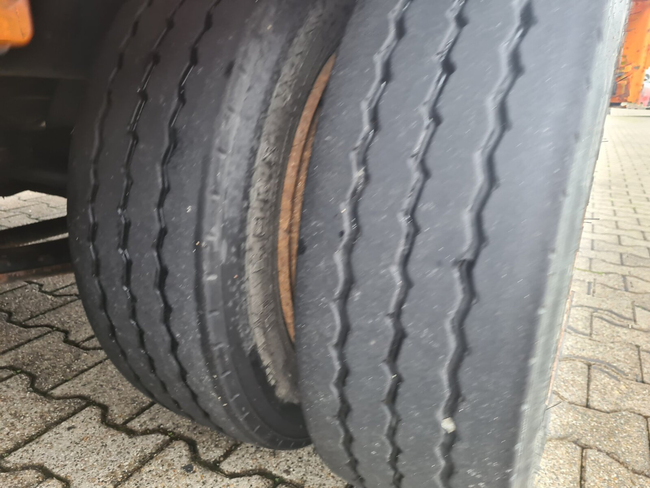 ETK-TA ETK-TA, hydr. Auffahrrampen - Reboque porta máquinas: foto 4 ETK-TA ETK-TA, hydr. Auffahrrampen - Reboque porta máquinas: foto 4
