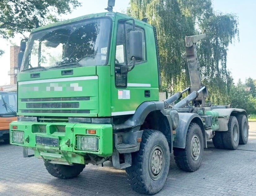 Euro Tech 410EH42 8x8 Euro Tech 410EH42 8x8, Abrollkipper - Camião polibenne: foto 4 Euro Tech 410EH42 8x8 Euro Tech 410EH42 8x8, Abrollkipper - Camião polibenne: foto 4