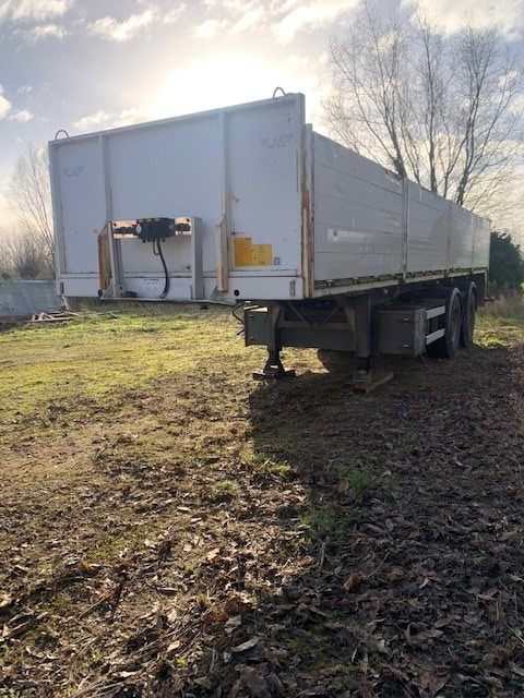 Semi-reboque plataforma/ Caixa aberta Lag - LAG: foto 12 Semi-reboque plataforma/ Caixa aberta Lag - LAG: foto 12