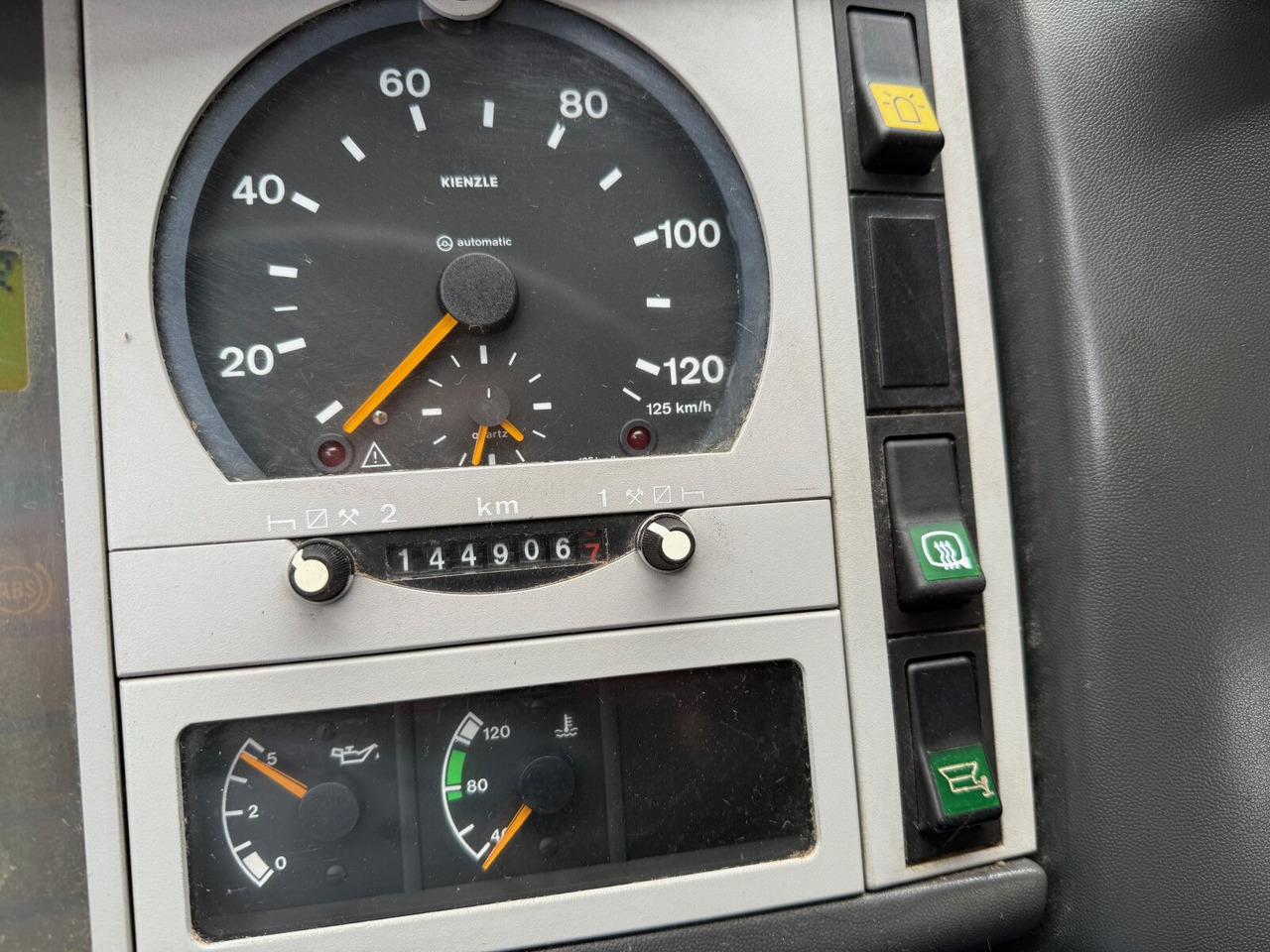 MAN 14.225 LAK 4x4 BB 14.225 LAK 4x4 BB, Winterdienstausstattung - Camião basculante: foto 4 MAN 14.225 LAK 4x4 BB 14.225 LAK 4x4 BB, Winterdienstausstattung - Camião basculante: foto 4