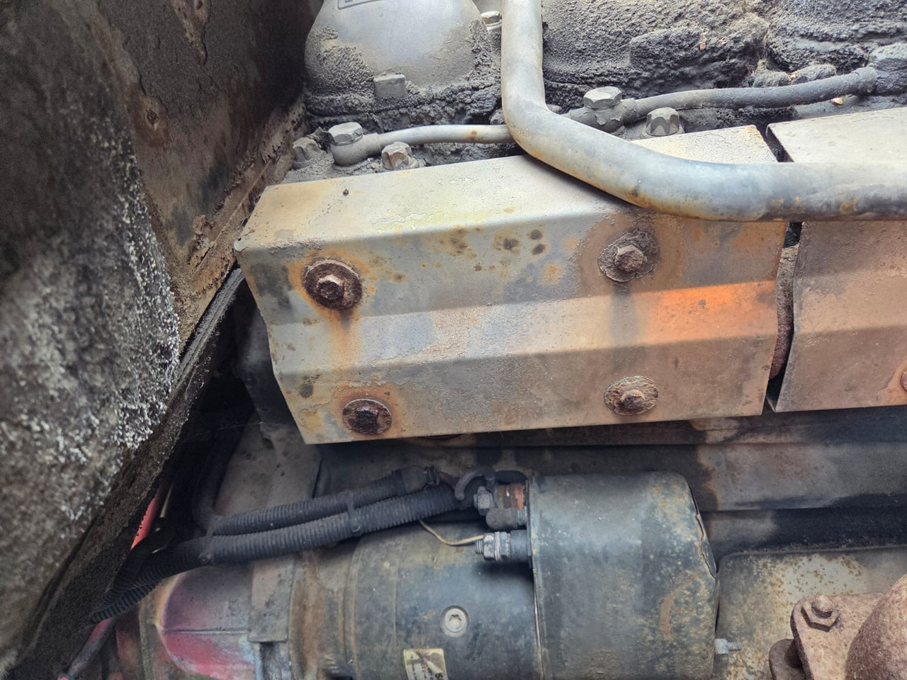 MAN E69 26.403 26.403 6x2, Marrell 26.70, AHK - Camião polibenne: foto 4 MAN E69 26.403 26.403 6x2, Marrell 26.70, AHK - Camião polibenne: foto 4