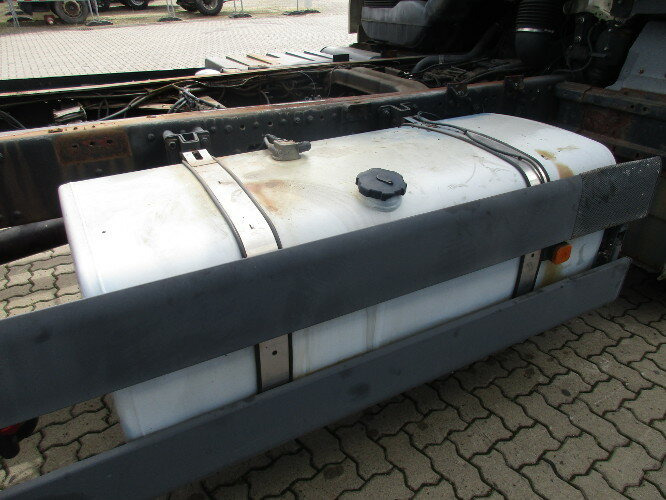 Camião chassi MAN TGA 18.360 4x2: foto 11 Camião chassi MAN TGA 18.360 4x2: foto 11