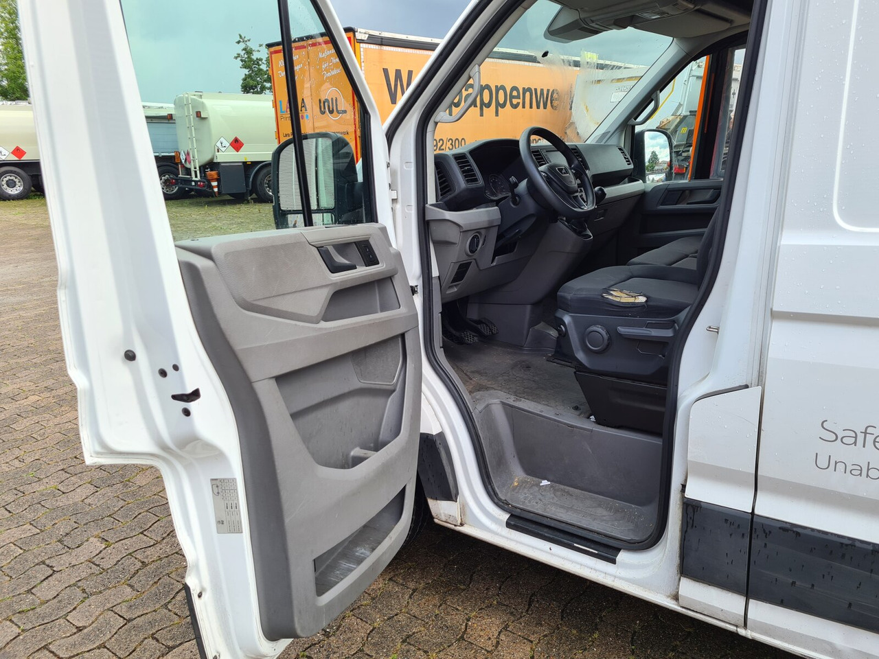 Furgão MAN TGE 3.140 4x2 SB TGE 3.140 4x2 SB, Hochdach: foto 14 Furgão MAN TGE 3.140 4x2 SB TGE 3.140 4x2 SB, Hochdach: foto 14