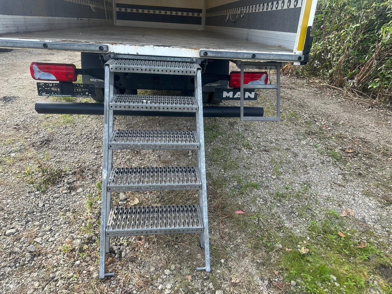 Camião furgão MAN TGL 8.150/180 4x2 BL TGL 8.150/180 4x2 BL, Möbelkoffer mit Rolltor: foto 13