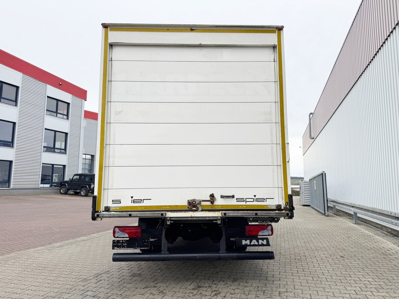 Camião furgão MAN TGL 8.150/180 4x2 BL TGL 8.150/180 4x2 BL, Möbelkoffer mit Rolltor: foto 9
