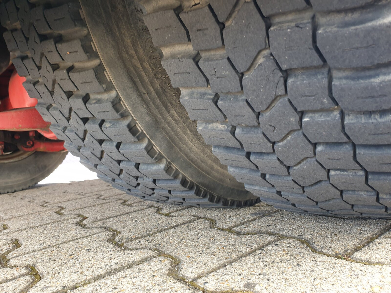 Camião multibenne MAN TGL 8.180 4X2 BL TGL 8.180 4X2 BL, EEV, 2x VORHANDEN!: foto 6 Camião multibenne MAN TGL 8.180 4X2 BL TGL 8.180 4X2 BL, EEV, 2x VORHANDEN!: foto 6