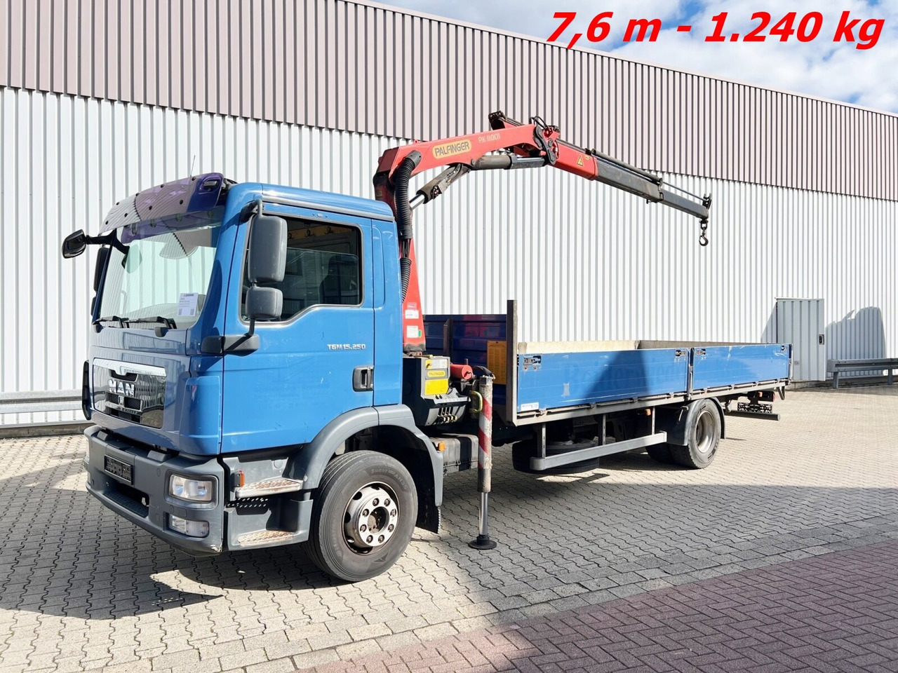 MAN TGM 15.250/340 4X2 BL TGM 15.250/340 4X2 BL mit Kran Palfinger PK 11001 - Camião grua, Camião de caixa aberta/ Plataforma: foto 1 MAN TGM 15.250/340 4X2 BL TGM 15.250/340 4X2 BL mit Kran Palfinger PK 11001 - Camião grua, Camião de caixa aberta/ Plataforma: foto 1