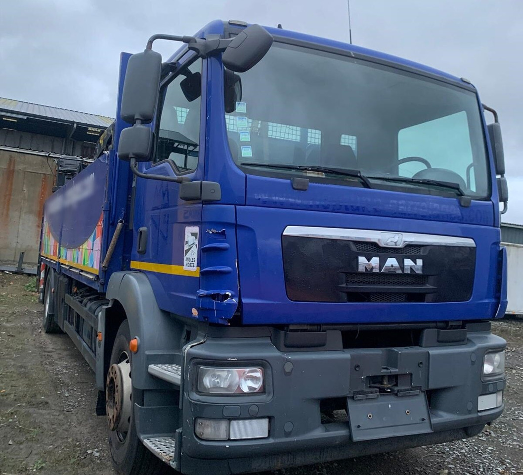 MAN TGM 18.290 4x2 BL mit MOTORSCHADEN! TGM 18.290 4x2 BL, Heckkran Palfinger PK12001L, MOTORSCHADEN! - Camião grua, Camião de caixa aberta/ Plataforma: foto 4 MAN TGM 18.290 4x2 BL mit MOTORSCHADEN! TGM 18.290 4x2 BL, Heckkran Palfinger PK12001L, MOTORSCHADEN! - Camião grua, Camião de caixa aberta/ Plataforma: foto 4