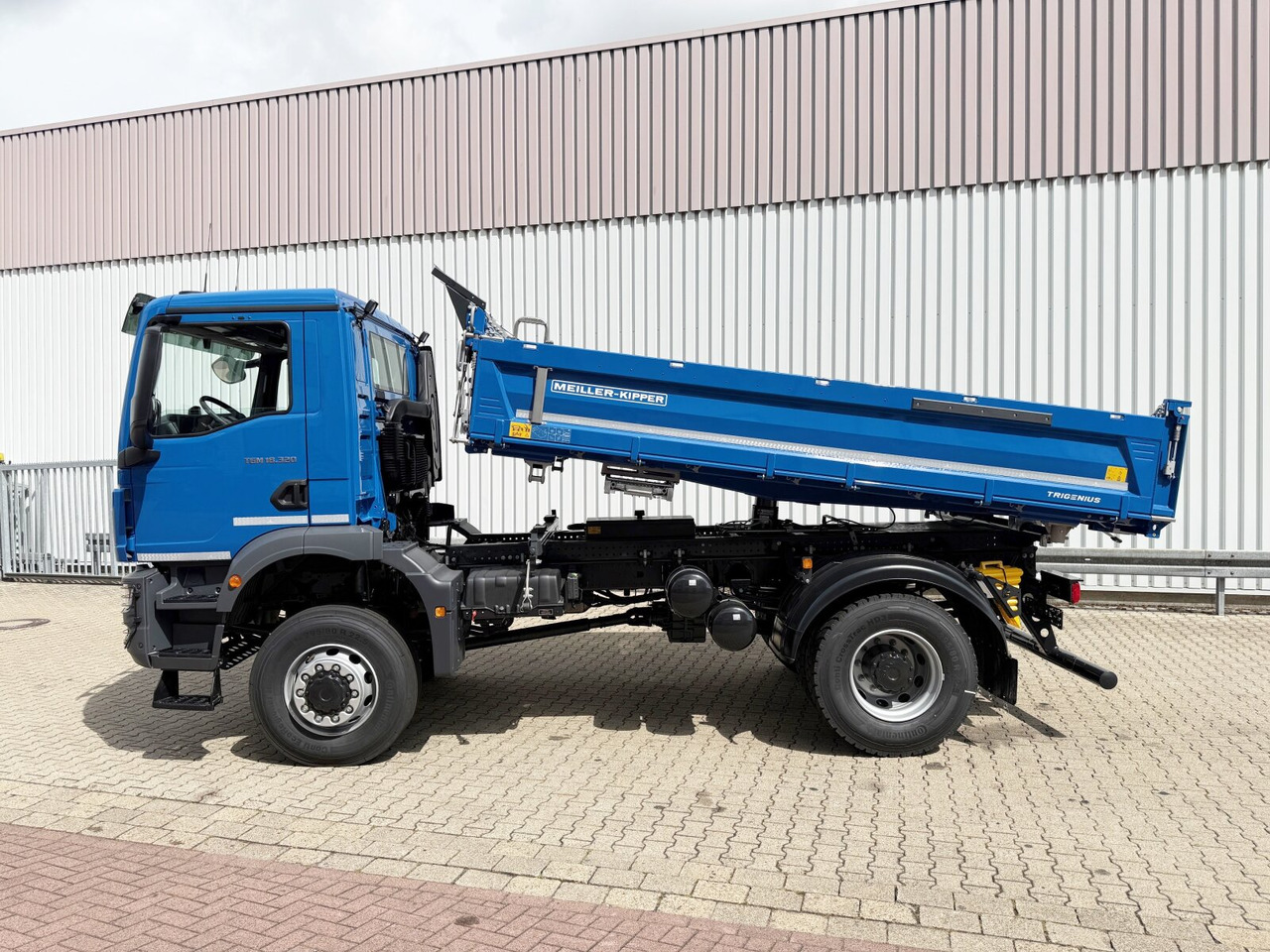 Camião basculante novo MAN TGM 18.320 4x4 BB CH TGM 18.320 4x4 BB CH, Navi, Meiller Trigenius: foto 15