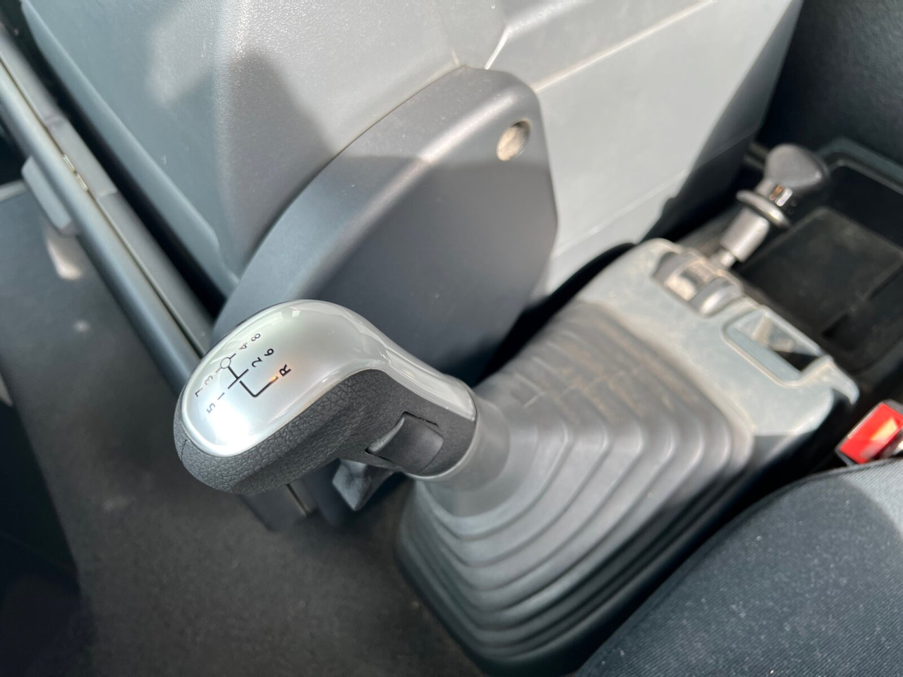 MAN TGS 26.360/400 6x2-4 BL TGS 26.360/400 6x2-4 BL, Lenk-/Lift, Kran Atlas AK 206.3E A5, Funk - Camião grua, Camião de caixa aberta/ Plataforma: foto 5 MAN TGS 26.360/400 6x2-4 BL TGS 26.360/400 6x2-4 BL, Lenk-/Lift, Kran Atlas AK 206.3E A5, Funk - Camião grua, Camião de caixa aberta/ Plataforma: foto 5