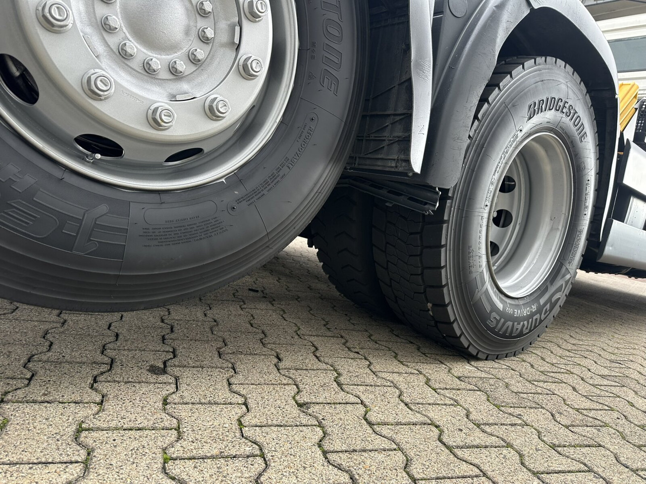 MAN TGS 26.440 6x2 BL TGS 26.440 6x2 BL - Camião polibenne: foto 3 MAN TGS 26.440 6x2 BL TGS 26.440 6x2 BL - Camião polibenne: foto 3