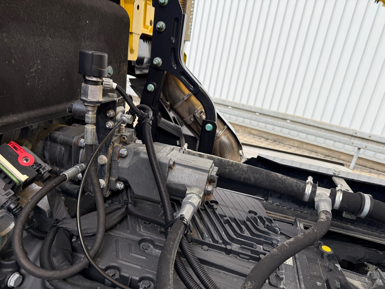 MAN TGS 26.470 6x6 BB TGS 26.470 6x6 BB, Hohe Bauart, Navi, Motorabtrieb, Bordmatik - Camião basculante: foto 3 MAN TGS 26.470 6x6 BB TGS 26.470 6x6 BB, Hohe Bauart, Navi, Motorabtrieb, Bordmatik - Camião basculante: foto 3