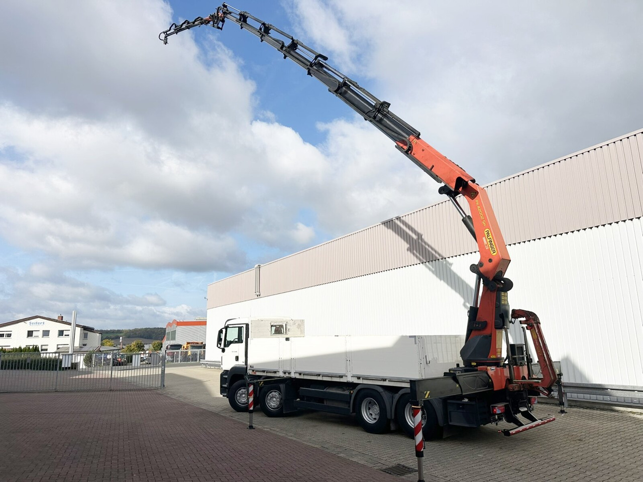 Camião grua, Camião de caixa aberta/ Plataforma MAN TGS 35.440 8x4 BL TGS 35.440 8x4 BL, Navi, Heckkran Palfinger PK42002 SH-F + Jip PJ 060 B, 24,9m-730kg, Funk: foto 10