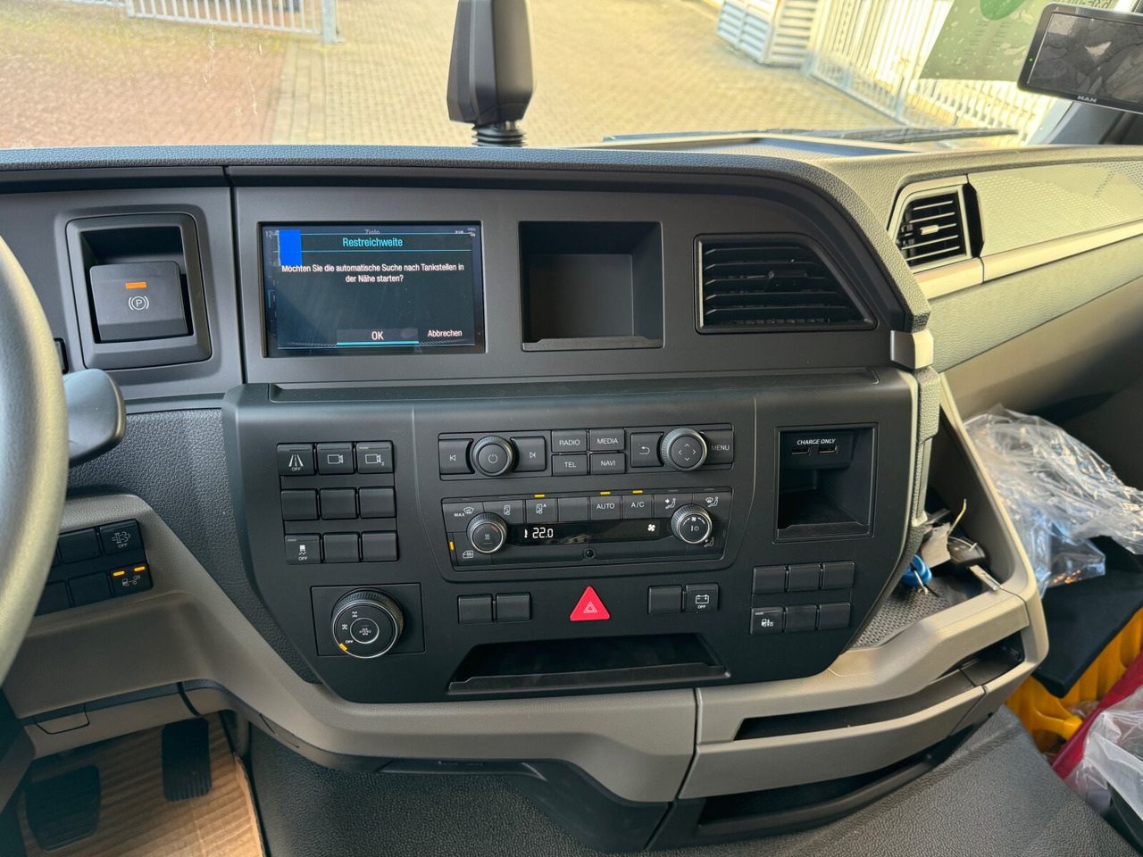 Camião basculante novo MAN TGS 35.480 8x6H BL CH TGS 35.480 8x6H BL CH, HydroDrive, Navi, Meiller 3-Seiten Kipper: foto 4
