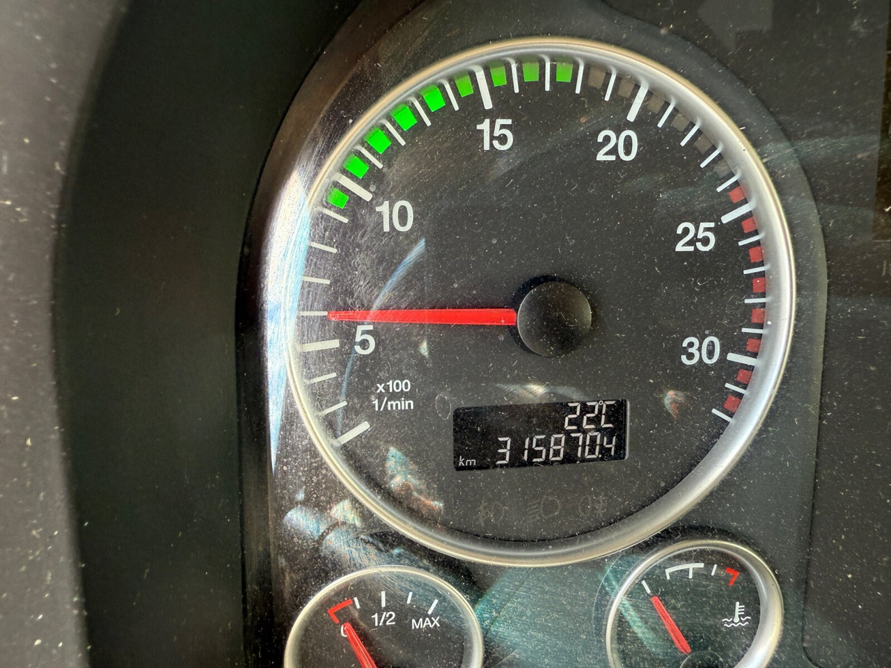 MAN TGX 26.580 6x2-4 BL TGX 26.580 6x2-4 BL, Intarder, Lenk-/Liftachse, Funk - Camião polibenne: foto 4 MAN TGX 26.580 6x2-4 BL TGX 26.580 6x2-4 BL, Intarder, Lenk-/Liftachse, Funk - Camião polibenne: foto 4