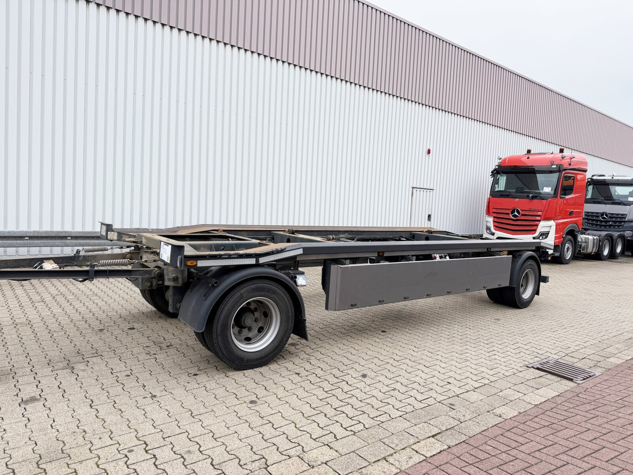 Meiller MG18-ZO 5.4 MG18-ZO 5.4 Abrollanhänger - Reboque ampliroll/ Multibenne: foto 1 Meiller MG18-ZO 5.4 MG18-ZO 5.4 Abrollanhänger - Reboque ampliroll/ Multibenne: foto 1