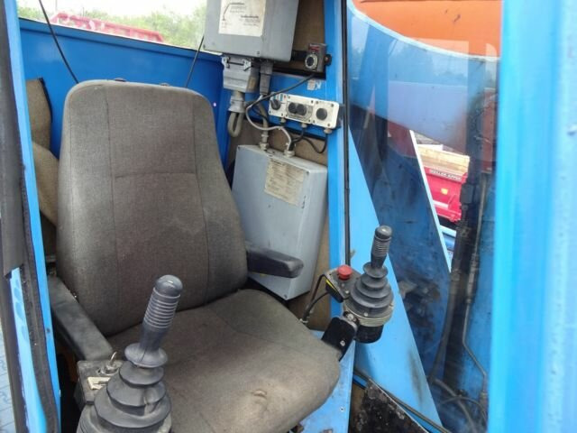 Mercedes-Benz 2638 K 6x4 mit Heckkran Palfinger PK 68000 2638 K 6x4 mit Heckkran Palfinger PK 68000 - Camião grua, Camião de caixa aberta/ Plataforma: foto 5 Mercedes-Benz 2638 K 6x4 mit Heckkran Palfinger PK 68000 2638 K 6x4 mit Heckkran Palfinger PK 68000 - Camião grua, Camião de caixa aberta/ Plataforma: foto 5