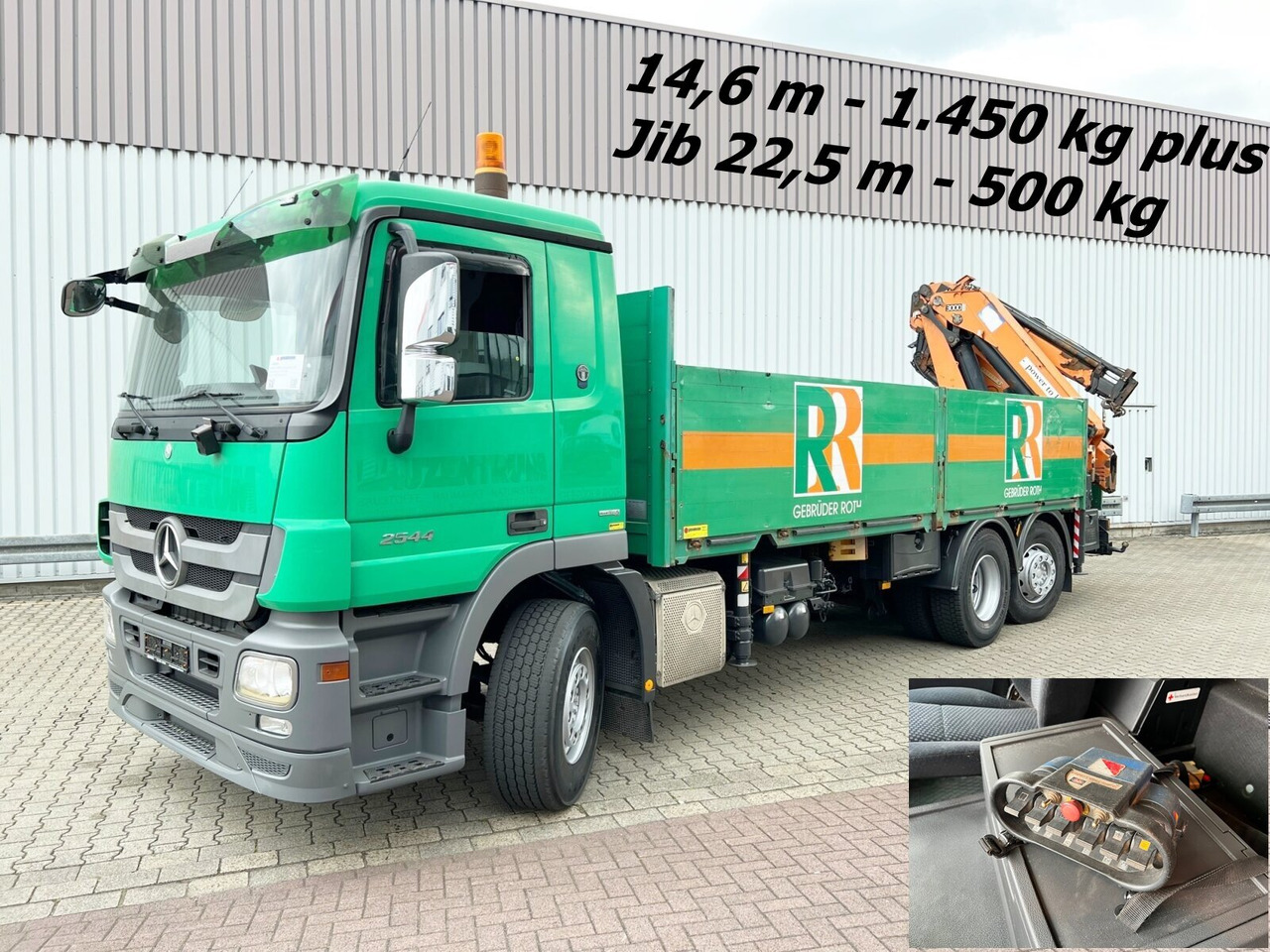 Mercedes-Benz Actros 2544 L 6x2 Actros 2544 L 6x2, Retarder, Lenkachse, Heckkran HMF 3000-K5 + Jip, Funk - Camião grua, Camião de caixa aberta/ Plataforma: foto 1 Mercedes-Benz Actros 2544 L 6x2 Actros 2544 L 6x2, Retarder, Lenkachse, Heckkran HMF 3000-K5 + Jip, Funk - Camião grua, Camião de caixa aberta/ Plataforma: foto 1