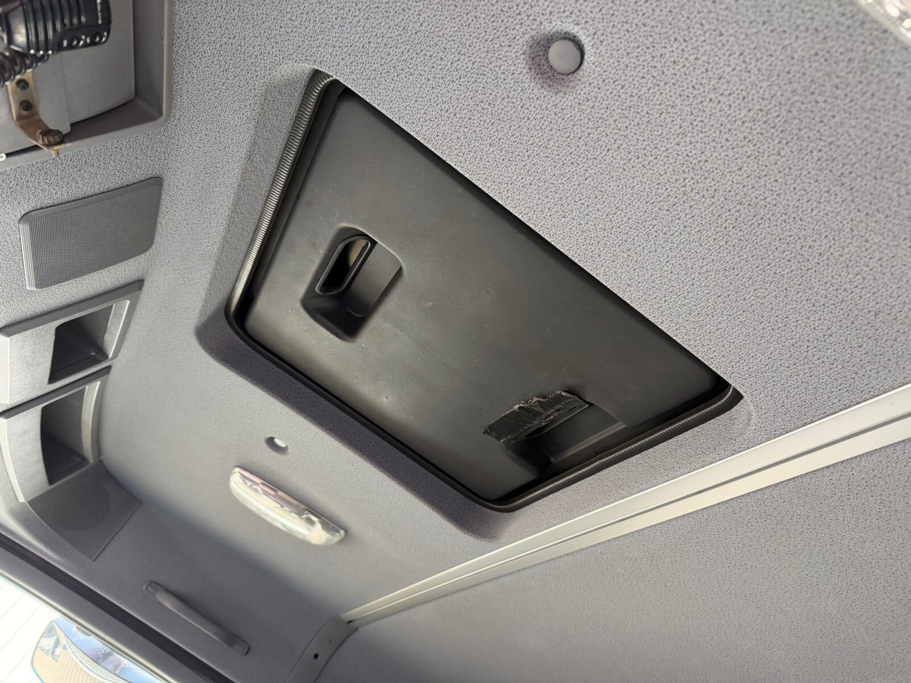 Mercedes-Benz Actros 2644 L 6x4 Actros 2644 L 6x4 - Camião chassi: foto 3 Mercedes-Benz Actros 2644 L 6x4 Actros 2644 L 6x4 - Camião chassi: foto 3