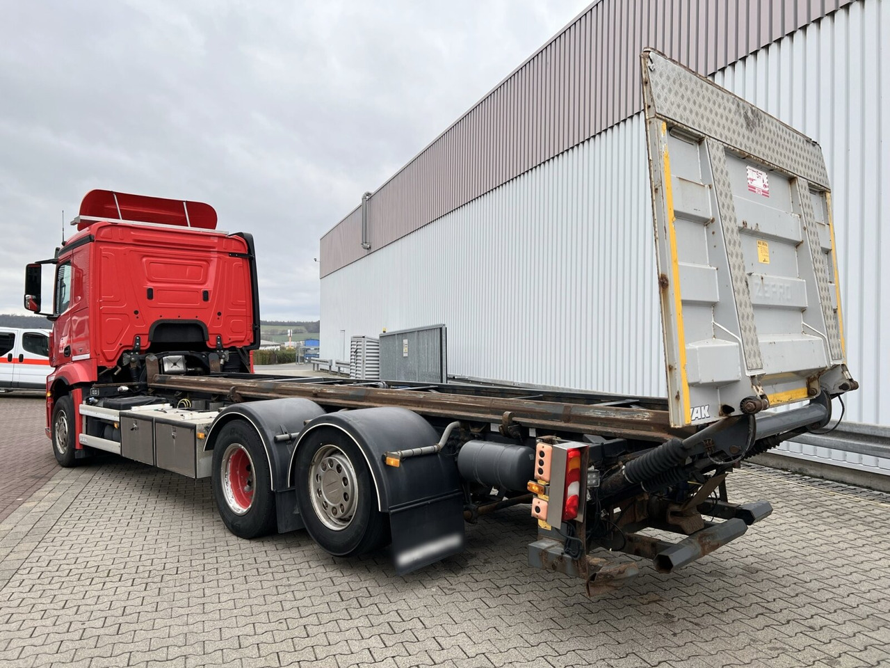 Locação financeira de Mercedes-Benz Actros 2645 6x2 Actros 2645 6x2, Retarder, Liftachse, AWL, Hiab LBW Mercedes-Benz Actros 2645 6x2 Actros 2645 6x2, Retarder, Liftachse, AWL, Hiab LBW: foto 12