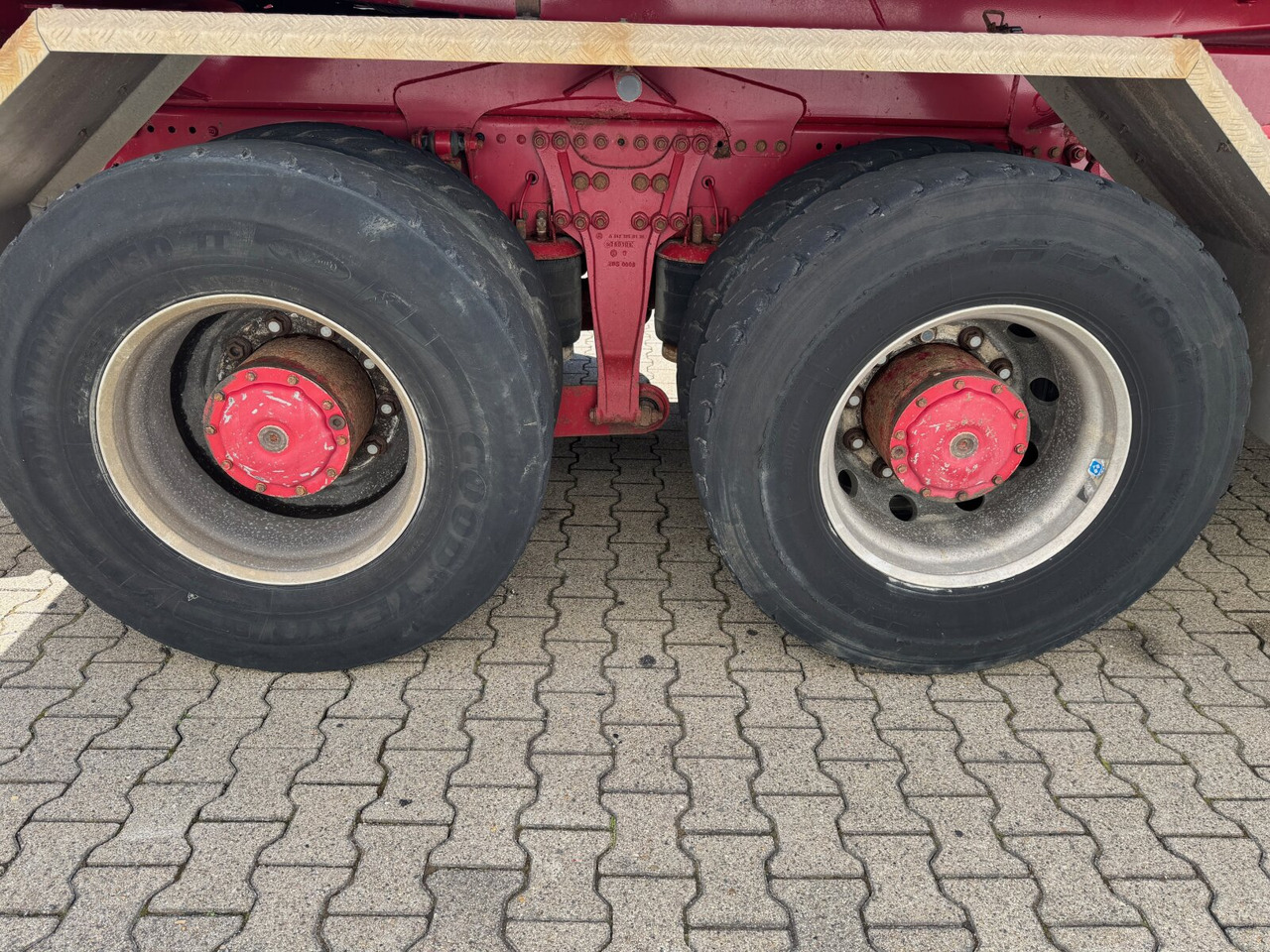 Mercedes-Benz Actros 2648 LK 6x4 Actros 2648 LK 6x4, Retarder, Bi-Xenon - Camião chassi: foto 5 Mercedes-Benz Actros 2648 LK 6x4 Actros 2648 LK 6x4, Retarder, Bi-Xenon - Camião chassi: foto 5