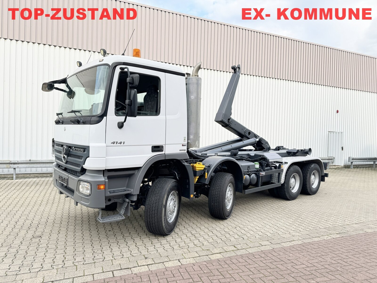 Mercedes-Benz Actros 4141 AK 8x8/4 Actros 4141 AK 8x8/4, Meiller RK 30.65 K, TOP ZUSTAND, EX KOMMUNE - Camião polibenne: foto 1 Mercedes-Benz Actros 4141 AK 8x8/4 Actros 4141 AK 8x8/4, Meiller RK 30.65 K, TOP ZUSTAND, EX KOMMUNE - Camião polibenne: foto 1